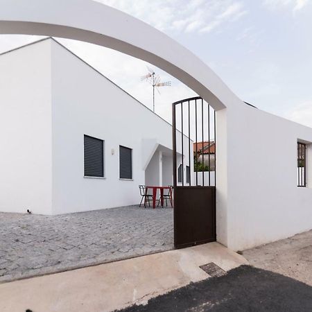 Villa Ua Pias  Buitenkant foto